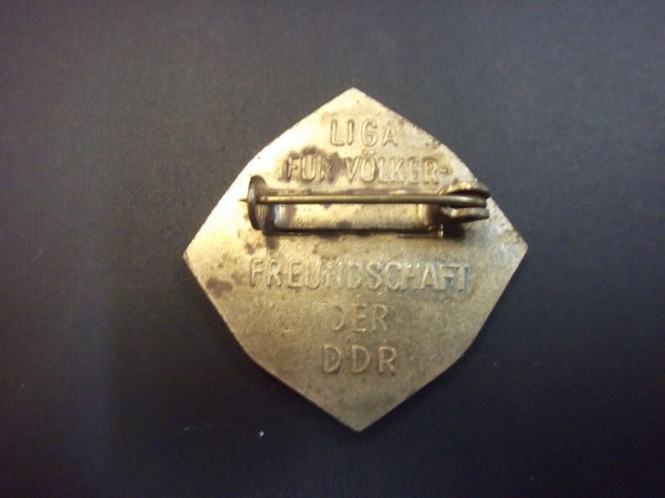 Ehrennadel für Verdienste um die Freundschaft der Völker, gold