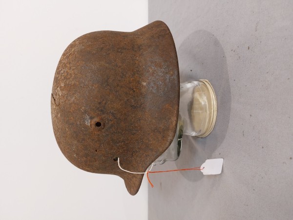 Wehrmacht Stahlhelm M40 aus Bodenfund
