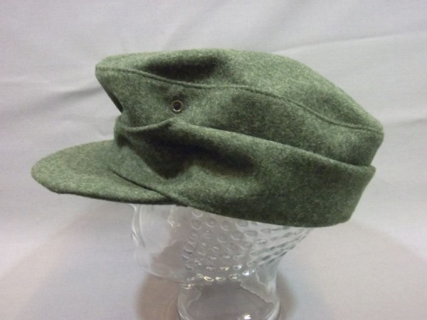 Feldmütze M43 für Mannschaften feldgrau #Grösse 59#, 1 Knopf