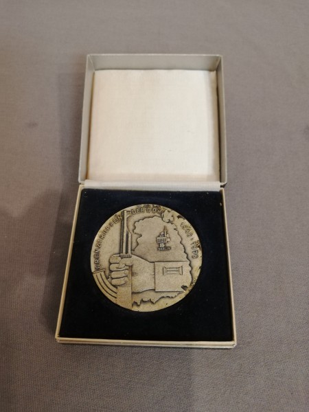 DDR Medaille Grenztruppen der DDR 1946-1976