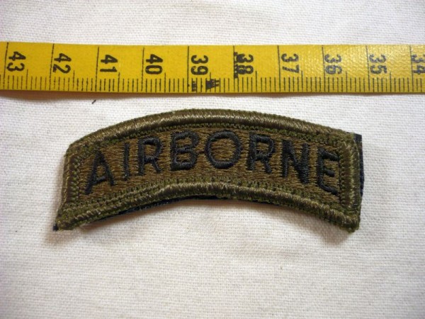 Schriftzug/ Schriftbogen/ Tab, AIRBORNE