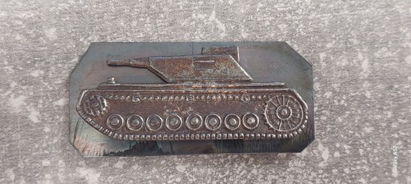 Panzervernichtungsabzeichen in schwarz mit silbernem Bandstreifen- Abschnitt