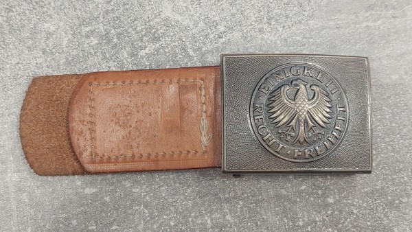 Bundeswehr Koppelschloss altes Modell mit Lederlasche / Lederzunge