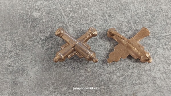 Wehrmacht Schulterstückauflage Artillerie Kanonenrohre gekreuzt gold 2Stück