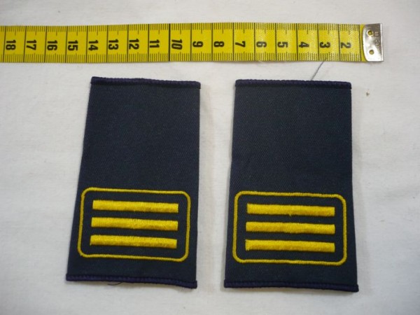 Allgemein: Rangschlaufen mit Funktionsabzeichen Feuerwehr gelbe Umrandung mit drei gelben Balken