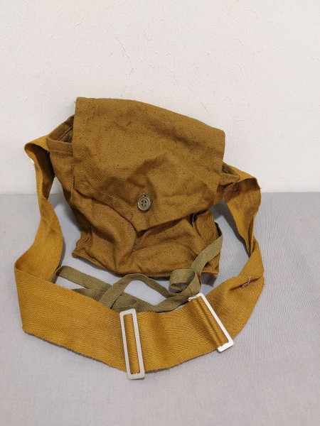 DDR UdSSR Gasmaskentasche für Kindermaske in olivbraun Original