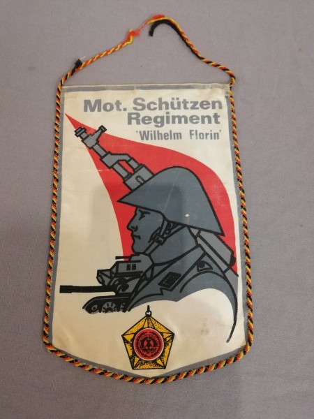 Tischfahne/ Tischwimpel DDR NVA Mot.Schützenregiment Wilhelm Florin ASV