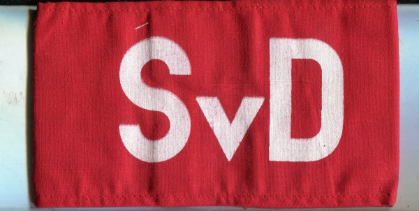 DDR Armbinde SvD- Sanitäter vom Dienst mit Gummizug