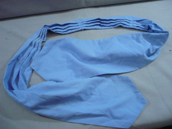 Schal, blau für UNO, gebraucht