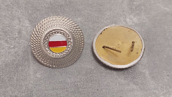 Österreich Kokarde in silber Metall mit Doppelsplint Original NEU