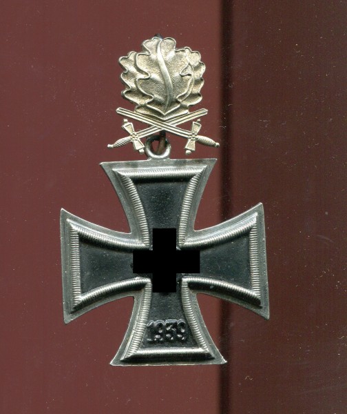 3.Reich Ritterkreuz des Eisernen Kreuzes 1939 mit Eichenlaub und Schwertern