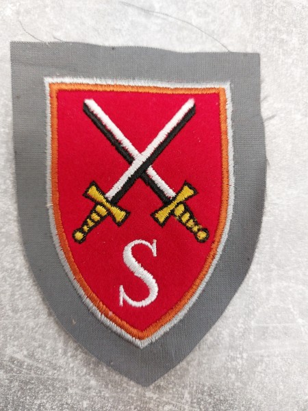 Bundeswehr Verbandsabzeichen, Schule für Feldjäger und Stabsdienst