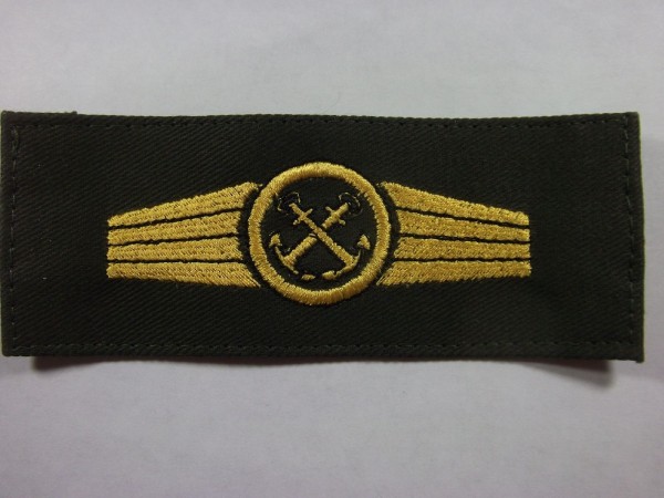 Tätigkeitsabzeichen, Personal im allgemeinen Marinedienst gold auf oliv