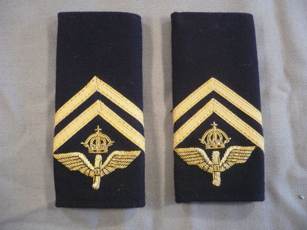 Rangschlaufen Fahnenjunker/ Kadett/ Officer Cadet Luftwaffe, 2 Winkel