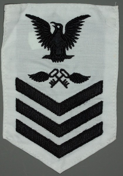 Armabzeichen für Hemden, Dienstgrad mit Laufbahnabzeichen, AK Aviation Storekeeper, Petty Officer First Class 