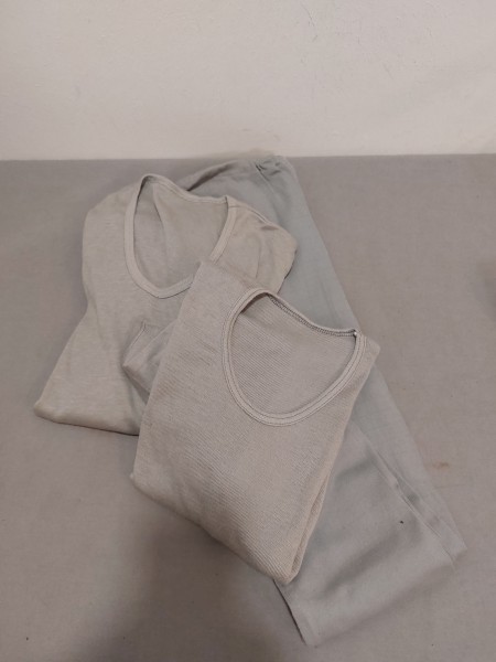 DDR Unterhemd 2x und lange Unterhose 2x grau NVA Original