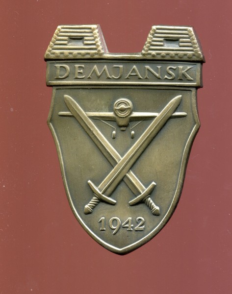 Orden 1939 / 1957 Ärmelschild Demjansk - Demjanskschild frühe Fertigung