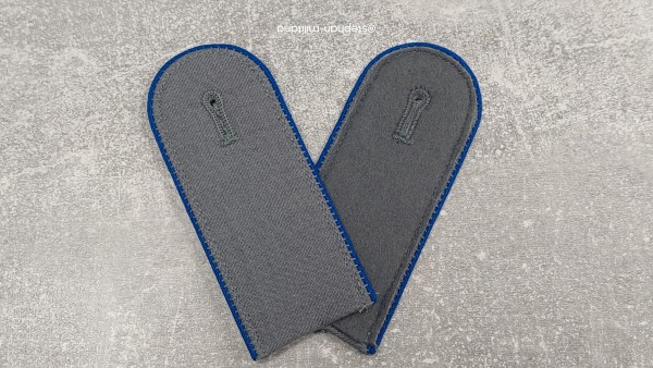 Bundeswehr Schulterklappen Mannschaft Sanitäter Sanitätstruppe mittelgrau ohne Lasche