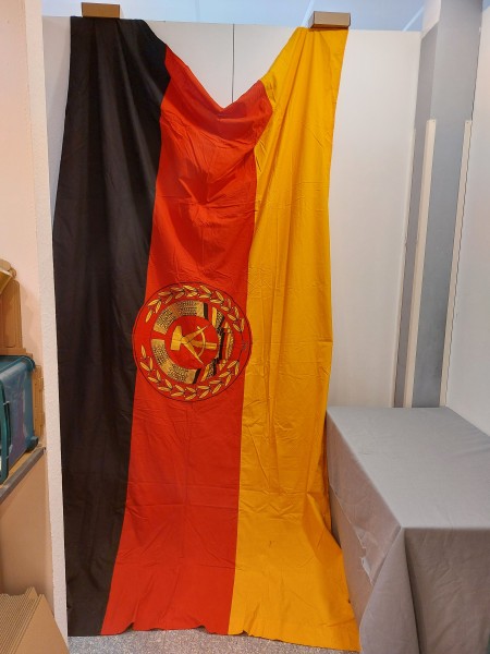 DDR Fahne Dienstflagge der NVA ca. 170cm x 300cm
