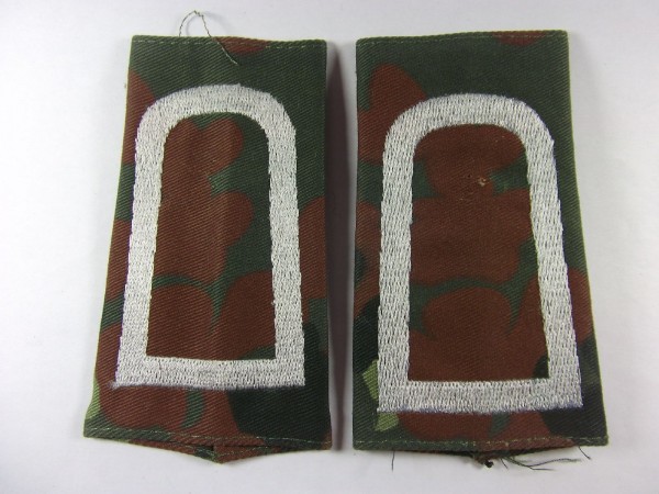 Rangschlaufen Stabsunteroffizier weiß auf Flecktarn
