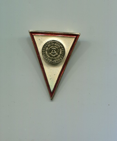 DDR Absolventenabzeichen NVA Offiziere die eine Ausbildung zum Berufsoffizier mit Diplom 476a