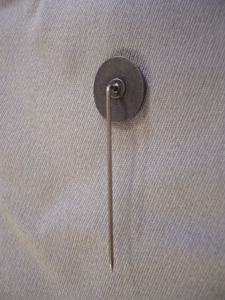 Hessen: Feuerwehr- Leistungsabzeichen in Silber, Miniatur an langer Nadel