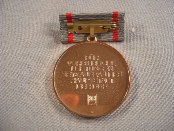Anerkennungsmedaille "Erbauer Berlins" in Bronze
