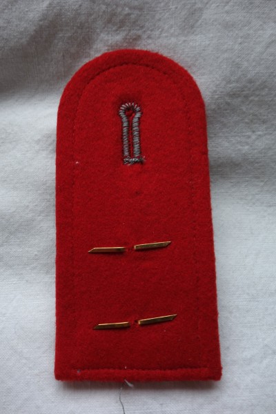 Schulterklappen Oberleutnant hellgrau ohne Lasche
