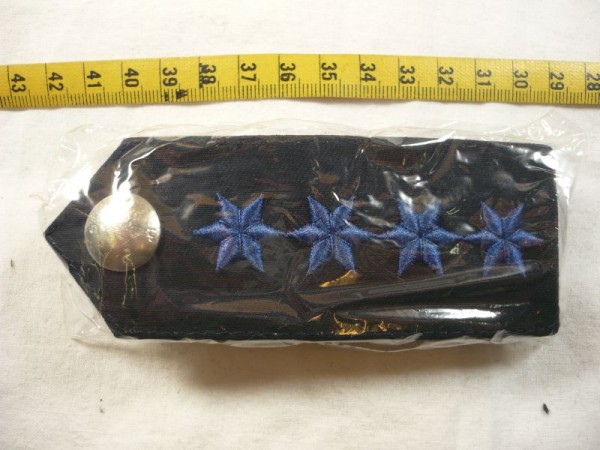 Allgemein: Schulterklappen Polizei blau, 4 Sterne blau, Druckknopf silber geätzt
