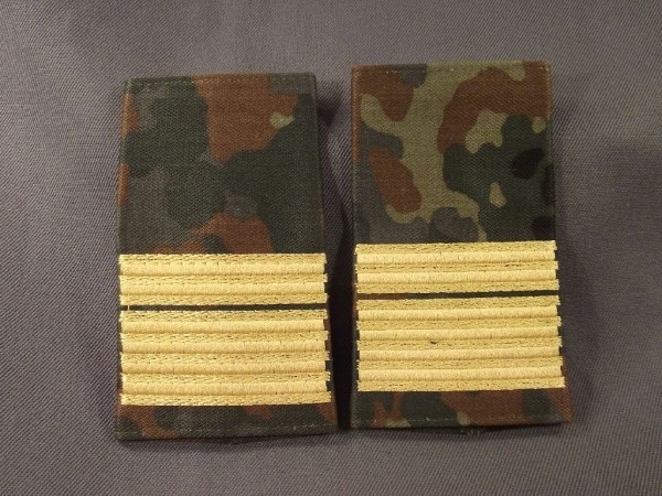 Rangschlaufen Konteradmiral, gelb auf flecktarn