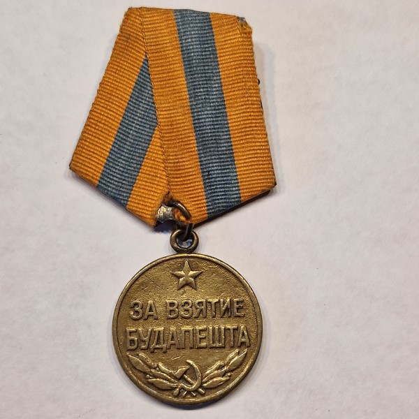 Sowjetunion / UDSSR Medaille für die Einnahme Budapests 1,MOdell