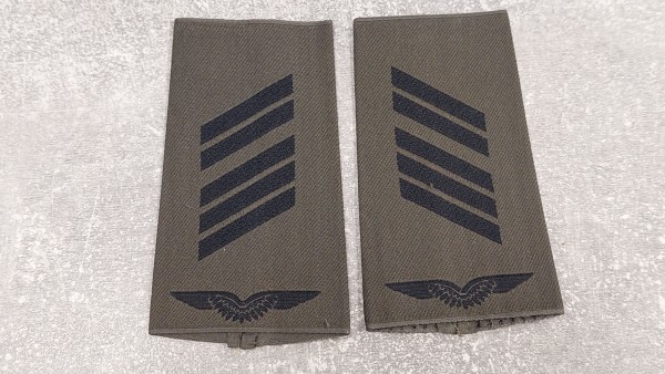 Bundeswehr Rangschlaufen Oberstabsgefreiter, schwarz in oliv mit Schwinge