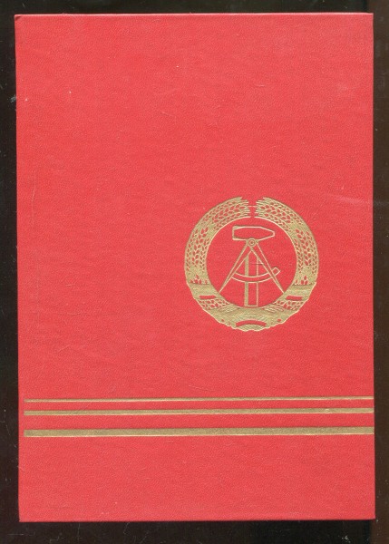 DDR Urkundenmappe mit Staatsemblem A5 - rot 21,5cm x 15,5cm