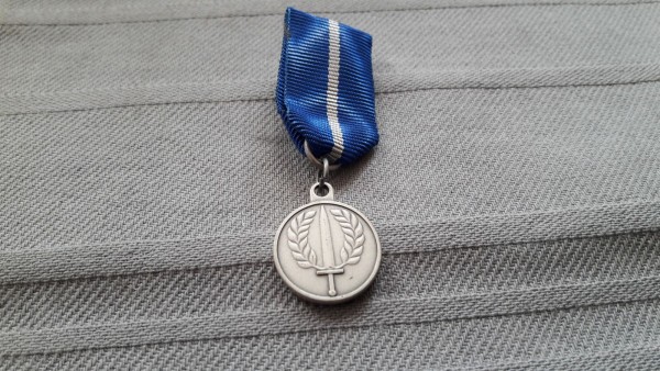 Medaille für die Verteidigung Norwegens im internationalen Einsatz, Miniatur 16mm Forsvarets medalje for internasjonale operasjoner