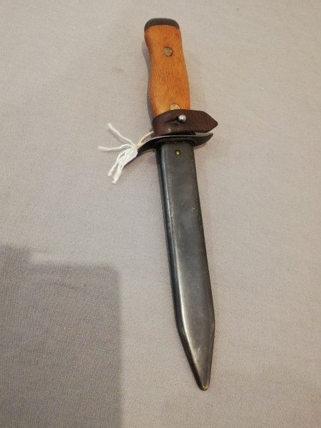 Polen Fallschirmjäger-Kampfmesser Wz55 Nummerngleich