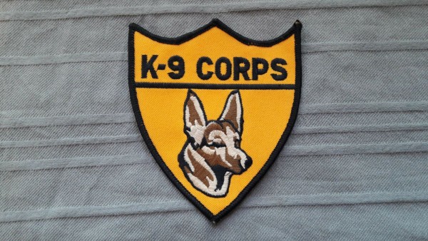 Armabzeichen K-9 Corps Hundeführer