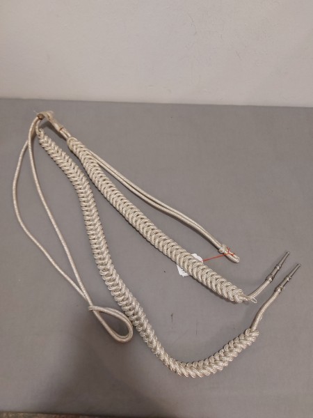 Alle Welt Fangschnur Affenschaukel in silber mit Knopflasche und Spitzen