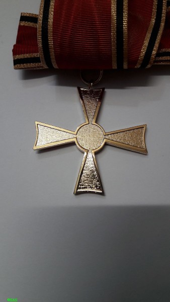BUND: Großes Verdienstkreuz des Verdienstordens der BRD für Damen an Bandschleife mit Nadel *+Bundesverdienstkreuz+*