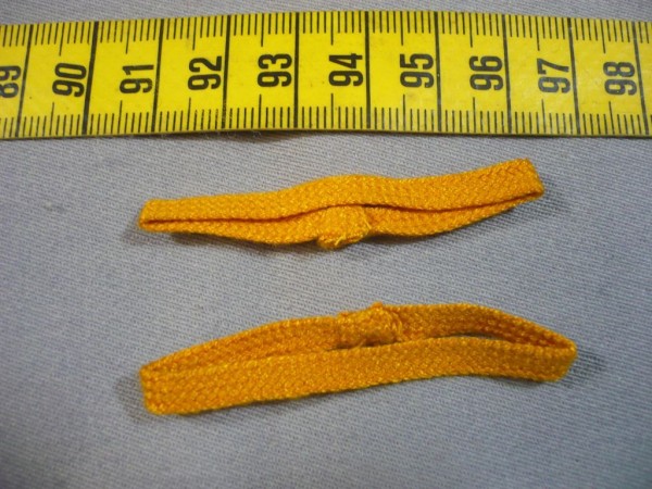 Aufschiebeschlaufe, Flachlitze 5 cm Durchgangsweite 4mm breit, goldgelb, Panzerauf- klärer   