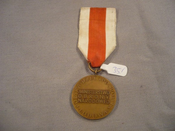 Medaille für Verdienste für die nationale Verteidigung in Bronze