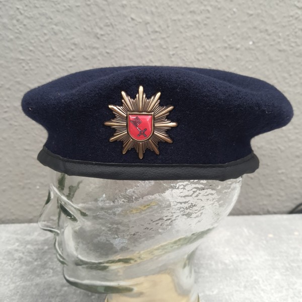 Barett Polizei Bremen in blau mit Mützenstern in Metall Grösse 57