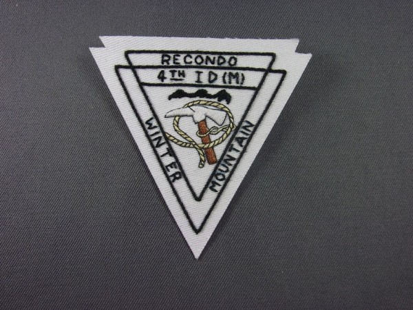 Aufnäher Patch 4th Infantry Division (M) Recondo Winter Mountain - Verbandsabzeichen Airborne