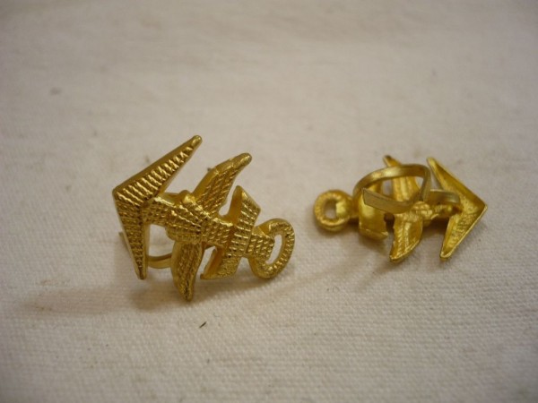 Schulterklappenauflage Marinefliegerdienst, Anker mit Schwingen, gold
