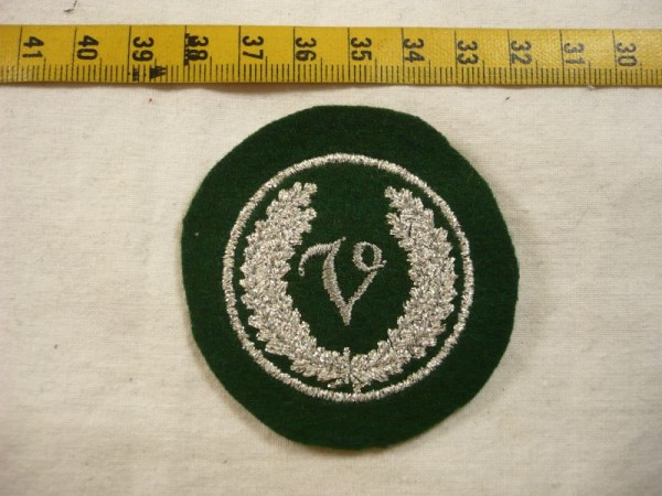 Hamburg: Verdienstabzeichen, Polizei Hamburg, weißes V in silbernem Kranz