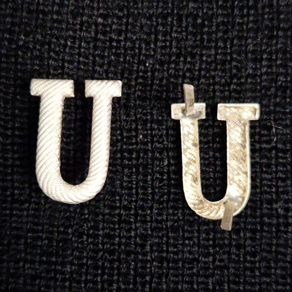 Deutsches Reich Schulterklappenauflage U silber/weiß
