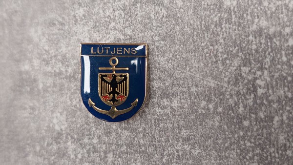 Bundesmarine Anstecker/ Pin Lütjens mit Nadel