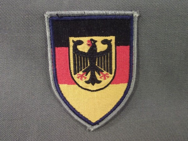 Verbandsabzeichen, Zentrale Sanitätsdienststellen, 2. Ausführung  