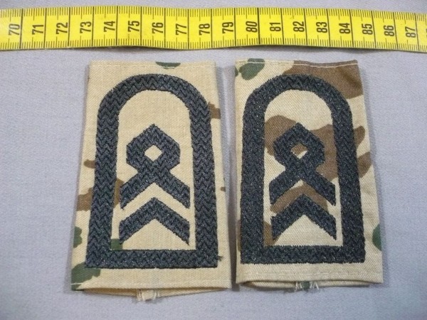 Rangschlaufen, Stabsfeldwebel schwarz auf Wüstentarn, maschinengestickt