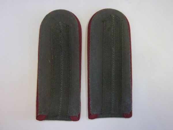 Schulterklappen, Stasi - Staatssicherheit Unteroffiziersschüler mit Schlaufen