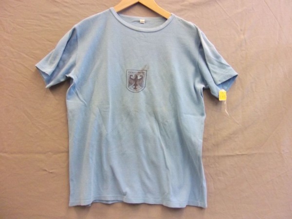 Sporthemd, neues Modell, blau, # Grösse 46#, gebraucht 